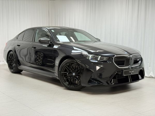 2026 BMW M5 82FK Sedan image