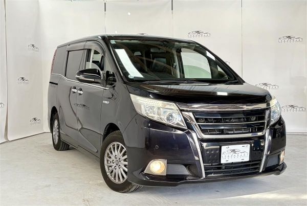 2015 Toyota Esquire HYBRID GI Warm up Seats,Cruise con image