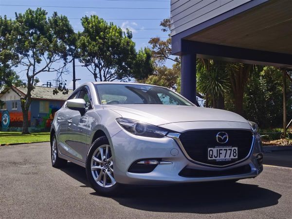 2018 Mazda Axela HYBRID/FACELIFT/CRUISE!! image