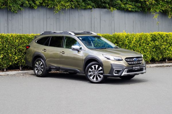 2025 Subaru Outback Touring image
