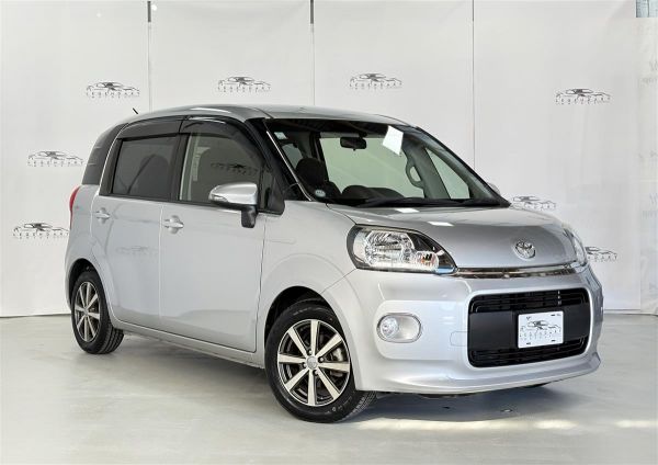 2014 Toyota Porte 1.5 G spec,Seats heater,Alloy wheel image