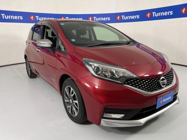 2017 Nissan Note Hatchback E-POWER image