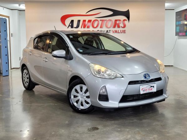 2012 Toyota Aqua Hatchback 1.5 Hybrid Push Start Rev Cam Bluetooth image