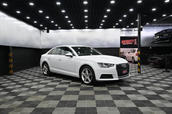 2016 Audi A4 Sedan New Shape*2.0 TFSI image