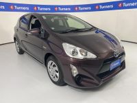 Image for 2015 Toyota Aqua Hatchback