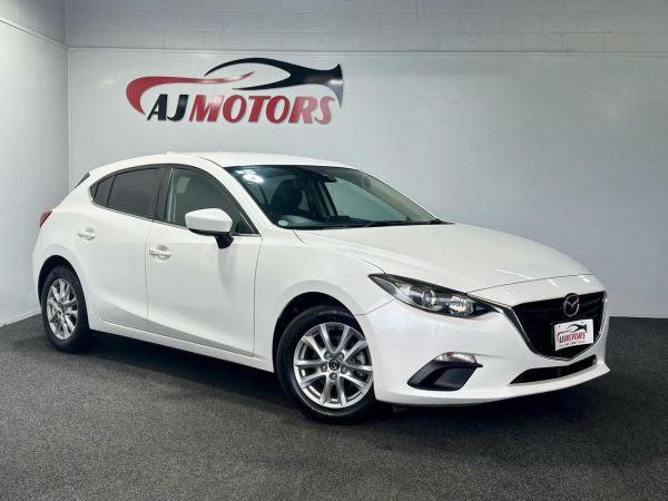 2016 Mazda Axela Hatchback 1.5P/MT/LOW KMS image