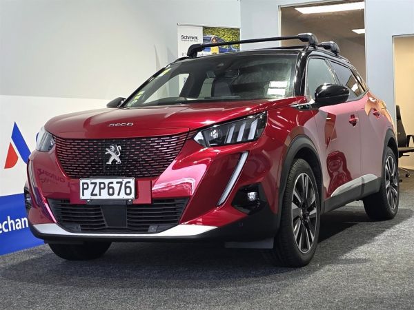 2020 Peugeot 2008 SUV E-2008 / GT-LINE / 50kWH BATTERY image