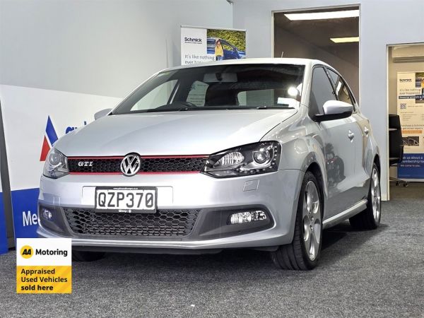 2010 Volkswagen Polo Hatchback GTI / 1.4TSI 7DSG / 132kW image