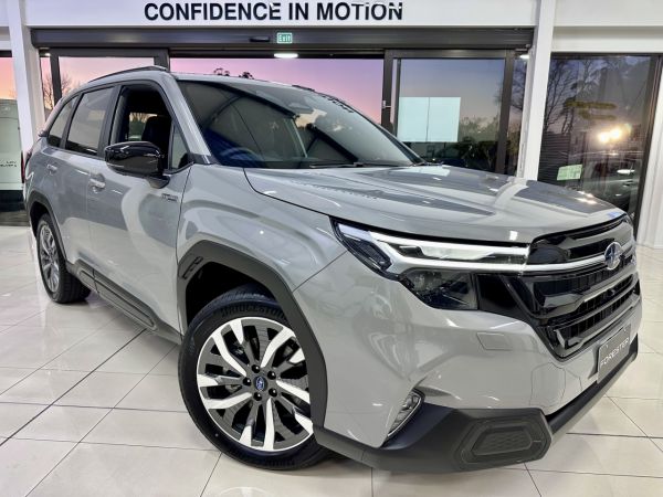 2025 Subaru Forester 2.5I Hybrid Touring AWD image