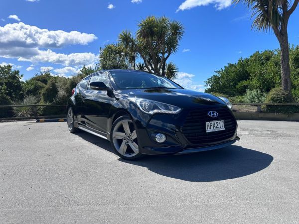 2014 Hyundai Veloster Elite Turbo Manual image