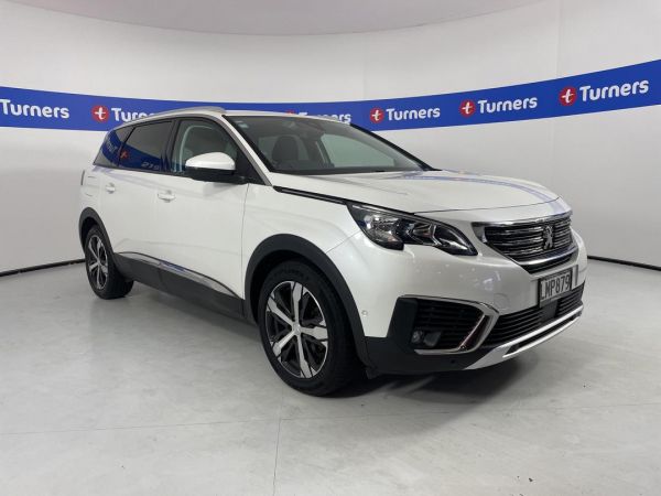 2018 Peugeot 5008 SUV Allure image