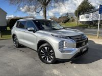 Image for 2025 Mitsubishi Outlander SUV LS 2.5P/CVT 2WD 5 SEAT PETROL SUV 5 DOOR