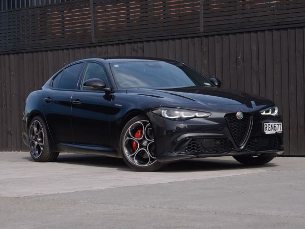 2025 Alfa Romeo Giulia Veloce 2.0L image