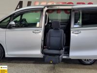 Image for 2014 Toyota Voxy Van Welcab