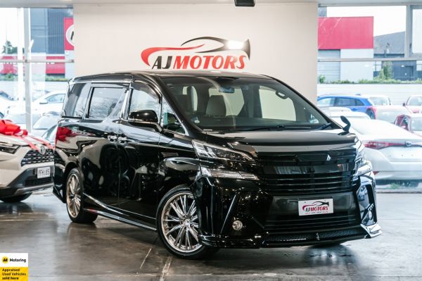 2015 Toyota Vellfire Wagon 2.5Z. BODYKIT. 7SEATER image
