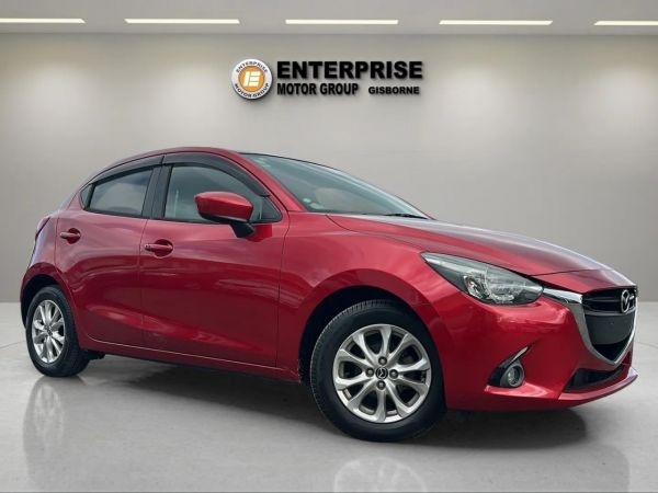 2014 Mazda Demio image