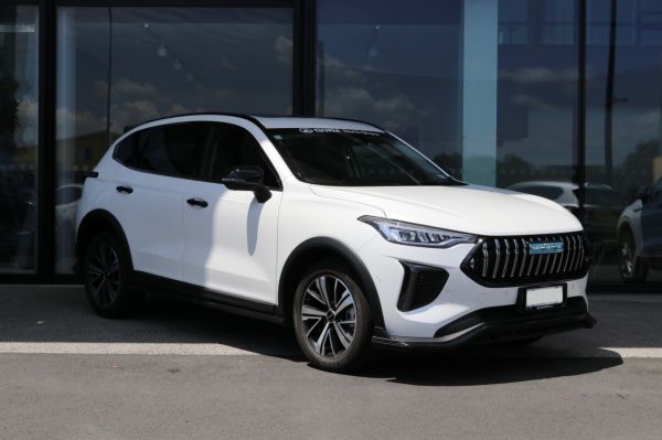 2025 Haval Jolion Ultra 2WD Hybrid 1.5L - NZ New image