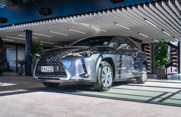 2025 Lexus UX 300e Premium 73Kwh Electric Vehicle Auto SUV image