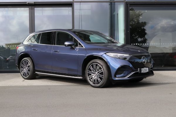 2025 Mercedes-Benz EQS 450 4MATIC SUV 108Kw - NZ New image