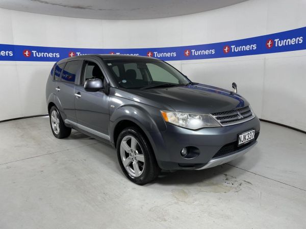 2005 Mitsubishi Outlander Wagon image