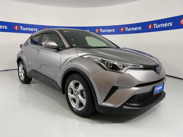 2017 Toyota C-HR Hatchback image