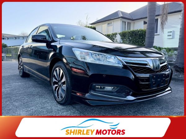 2013 Honda Accord Hybrid EX | 2.0L | Black | Smart & Efficient Sedan image