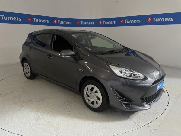 2020 Toyota Aqua Hatchback image