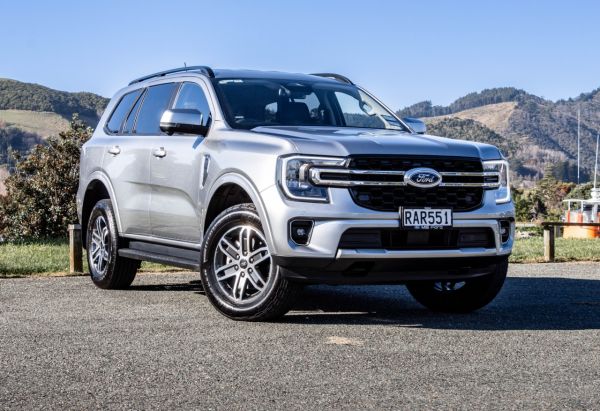 2025 Ford Everest TREND 2.0L BI-TURBO 4WD image