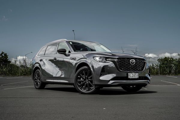 2025 Mazda CX-80 A HOMURA 2.5 PHEV image