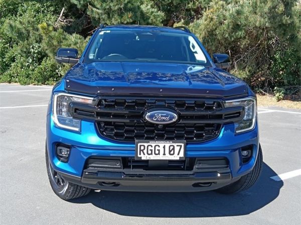 2025 Ford Everest Sport 2.0 image