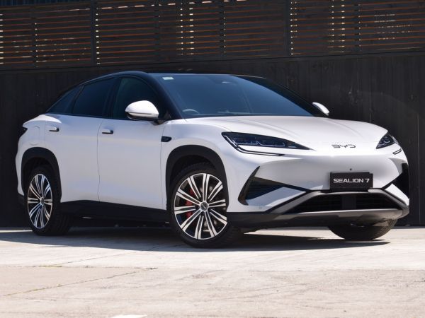2025 BYD Sealion 7 Performance Black Edition image