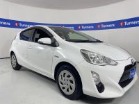 Image for 2016 Toyota Aqua Hatchback