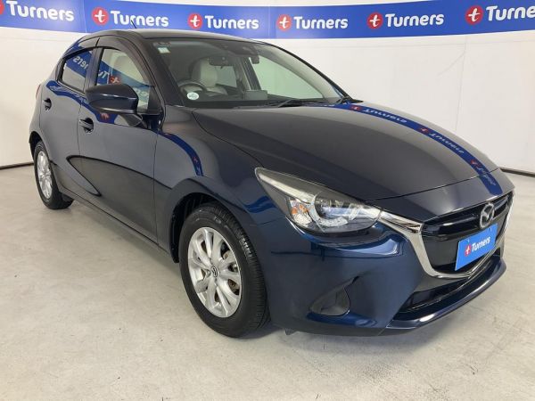 2015 Mazda Demio (Mazda2) Hatchback image