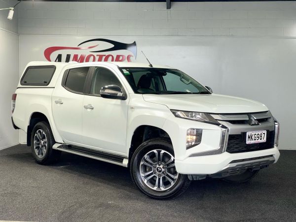 2019 Mitsubishi Triton Ute DC GLXR 6AT 2.4D/6AT image