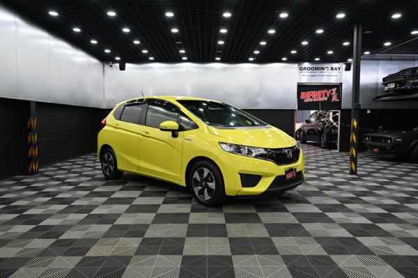 2017 Honda Fit Hatchback Hybrid*Gas Saver image