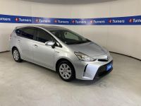 Image for 2015 Toyota Prius Wagon ALPHA