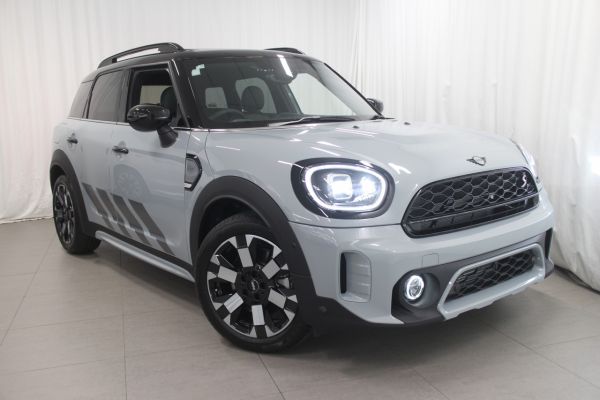 2022 MINI Cooper S Countryman Untamed image