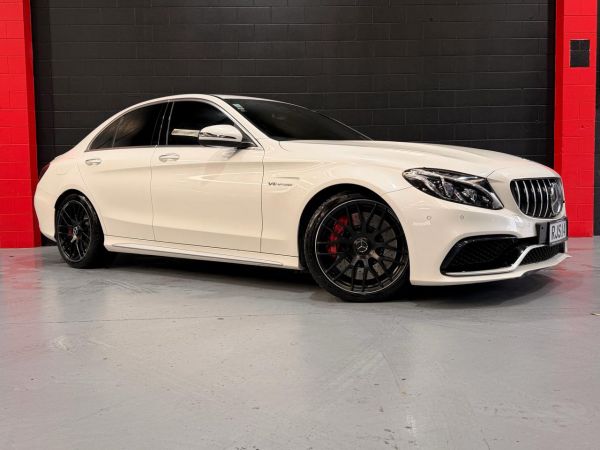 2016 Mercedes-Benz C 63 S Sedan AMG 4.0Lt Bi-Turbo V8 Petrol image