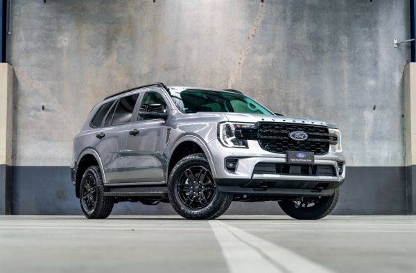 2025 Ford Everest Black Edition 2.0 Diesel Bi-Turbo 4WD image
