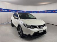 Image for 2017 Nissan Qashqai SUV ST-L