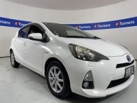 Image for 2013 Toyota Aqua Hatchback