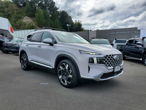 2022 Hyundai Santa Fe 2.2 Diesel 7 Seater AWD Elite image