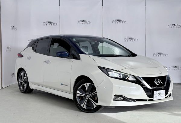 2017 Nissan Leaf 40G Pro-Pilot E-pedal,SMART KEYS image