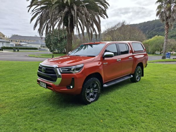 2021 Toyota Hilux SR5 2.8DT 6MT 4WD image