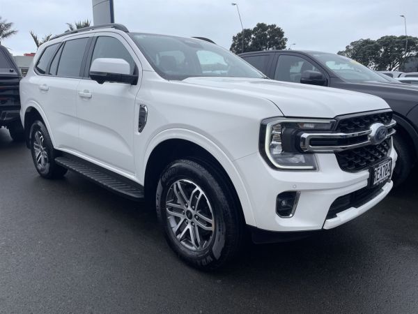 2025 Ford Everest TREND image