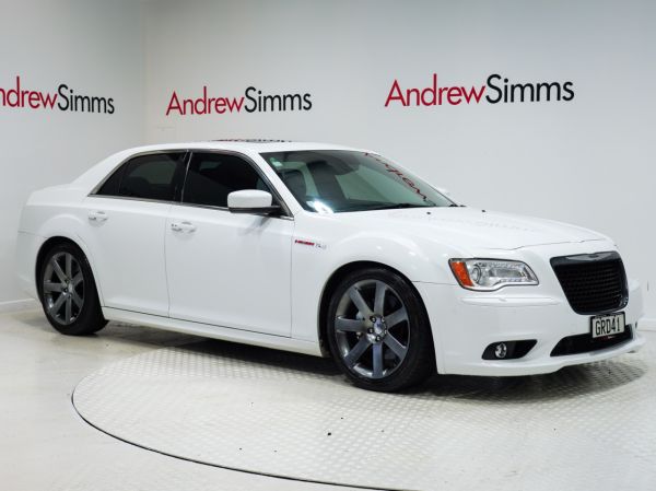 2013 Chrysler 300 SRT8 6.4P 5A 4Dr Sedan image