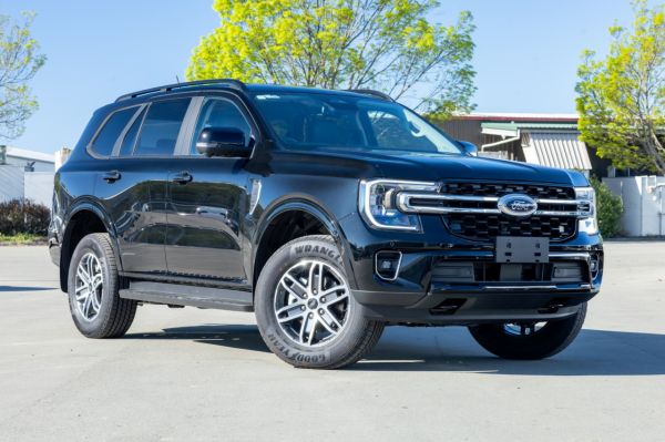 2025 Ford Everest Trend 2.0L Bi-Turbo 4x4 image