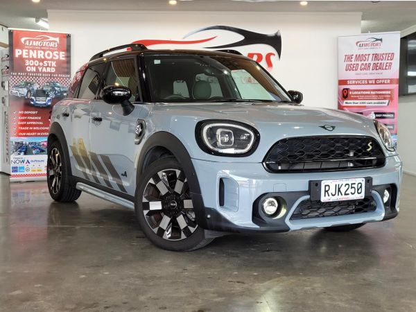2022 Mini Countryman Cooper SE ALL4 PHEV image
