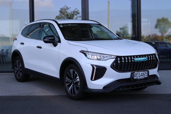 2025 Haval Jolion Ultra 2WD Hybrid 1.5L - NZ New image