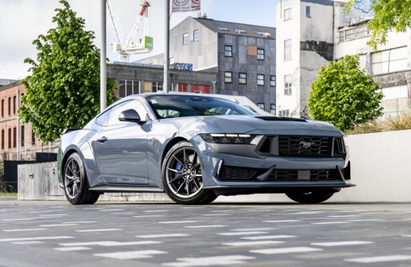 2025 Ford Mustang Dark Horse 10AT image